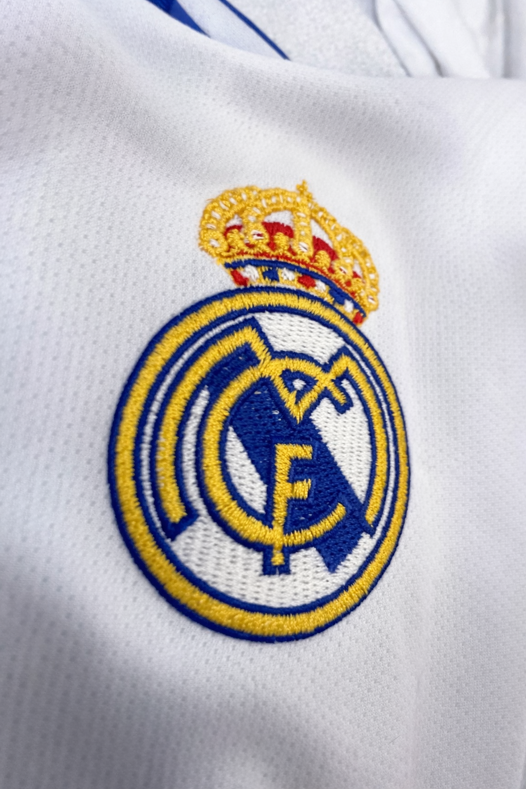 Karim Benzema Signed 21/22 Real Madrid UCL Final Jersey Adidas Beckett Witness - Size XL