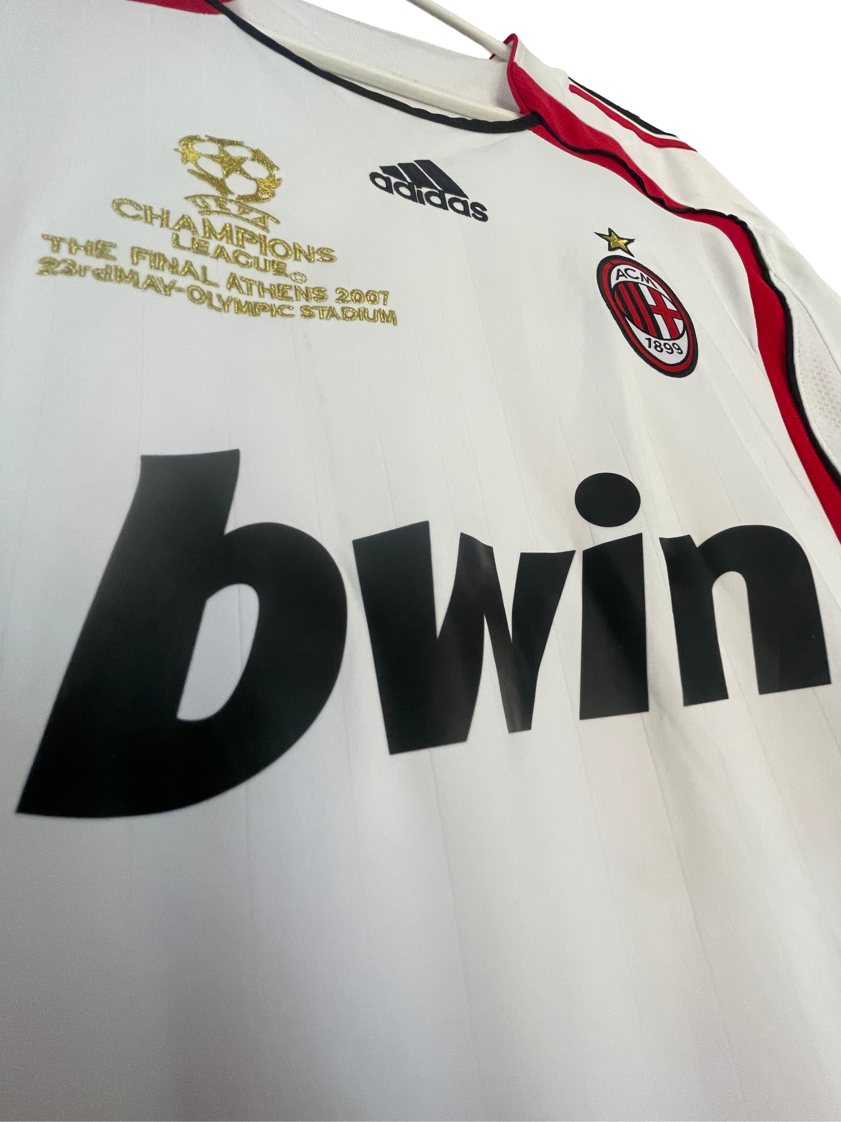 Andrea Pirlo Signed AC Milan Away Soccer Jersey #21 with Beckett Witness - Size Large