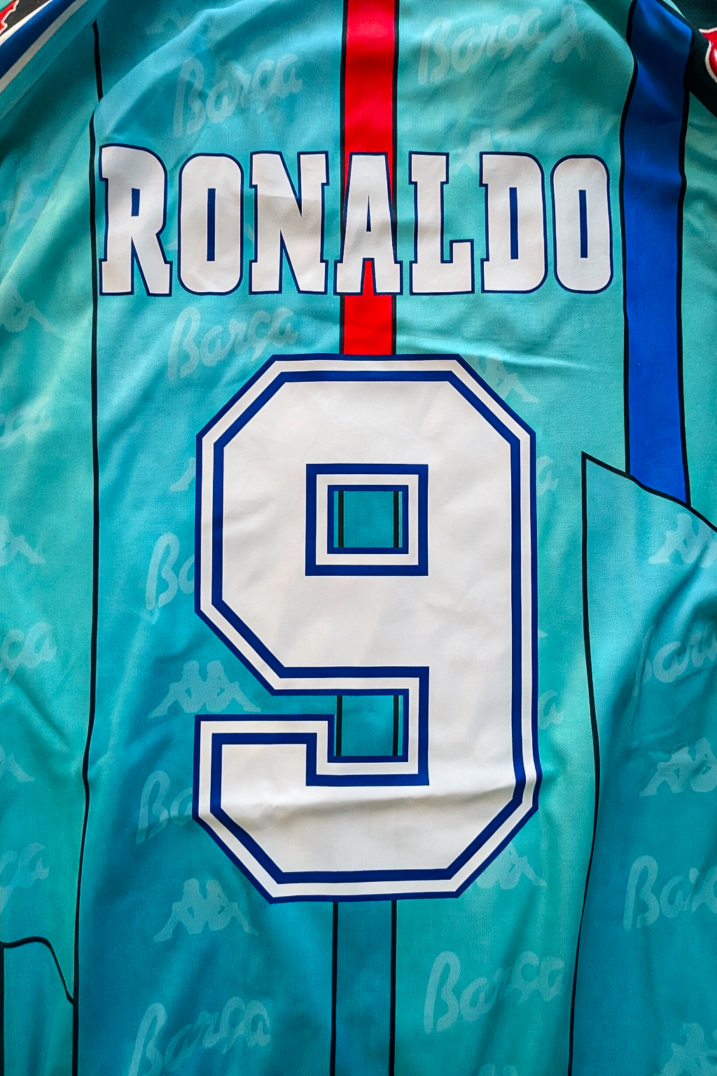 Vintage FC Barcelona 1996/1997 Away Jersey Ronaldo #9 El Fenómeno – XL – Brand New